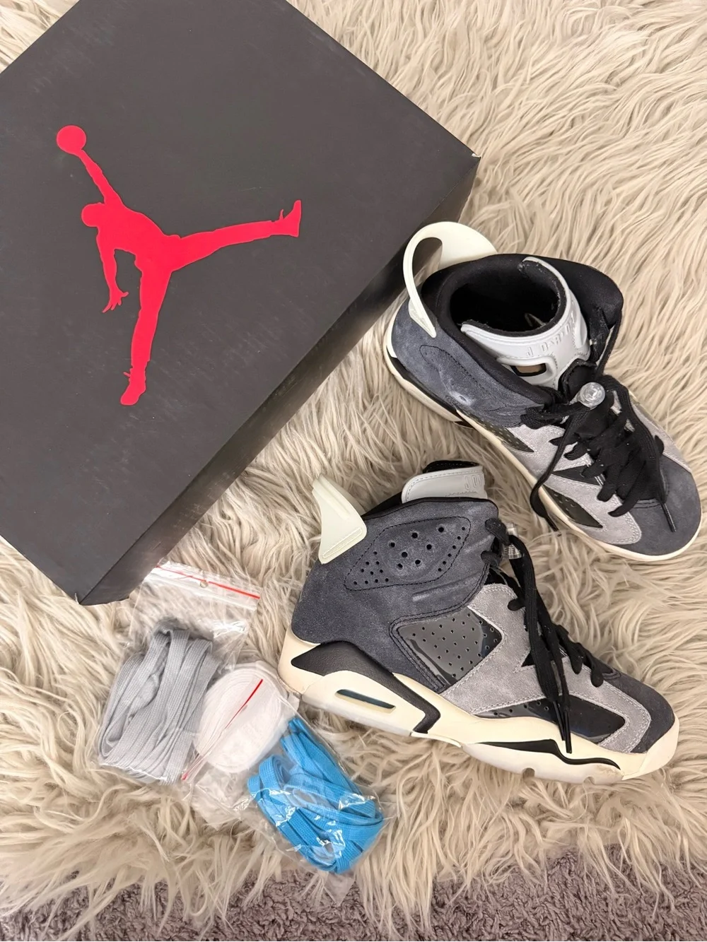 Jordan Retro High-Top Sneakers in Gray, Black & Cream with Blue Laces